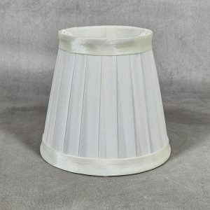 Pleated Chandelier/Wall Lampshade – White