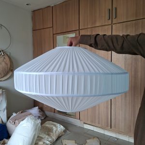 spaceship Pleated Off-white Pendant Light